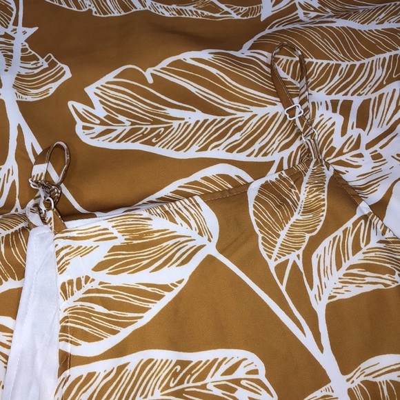 BLOOMING jelly medium gold tropical print dress - Picture 5 of 5